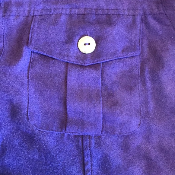 Draper’s & Damon’s PS Long sleeve shirt w gold buttons, feels like micro suede - Picture 5 of 10